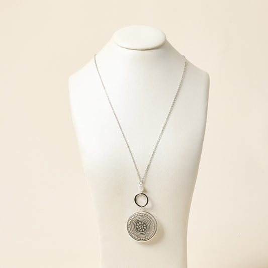 Silver Detail