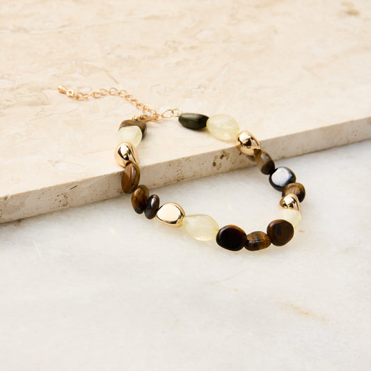 Neutral Detail