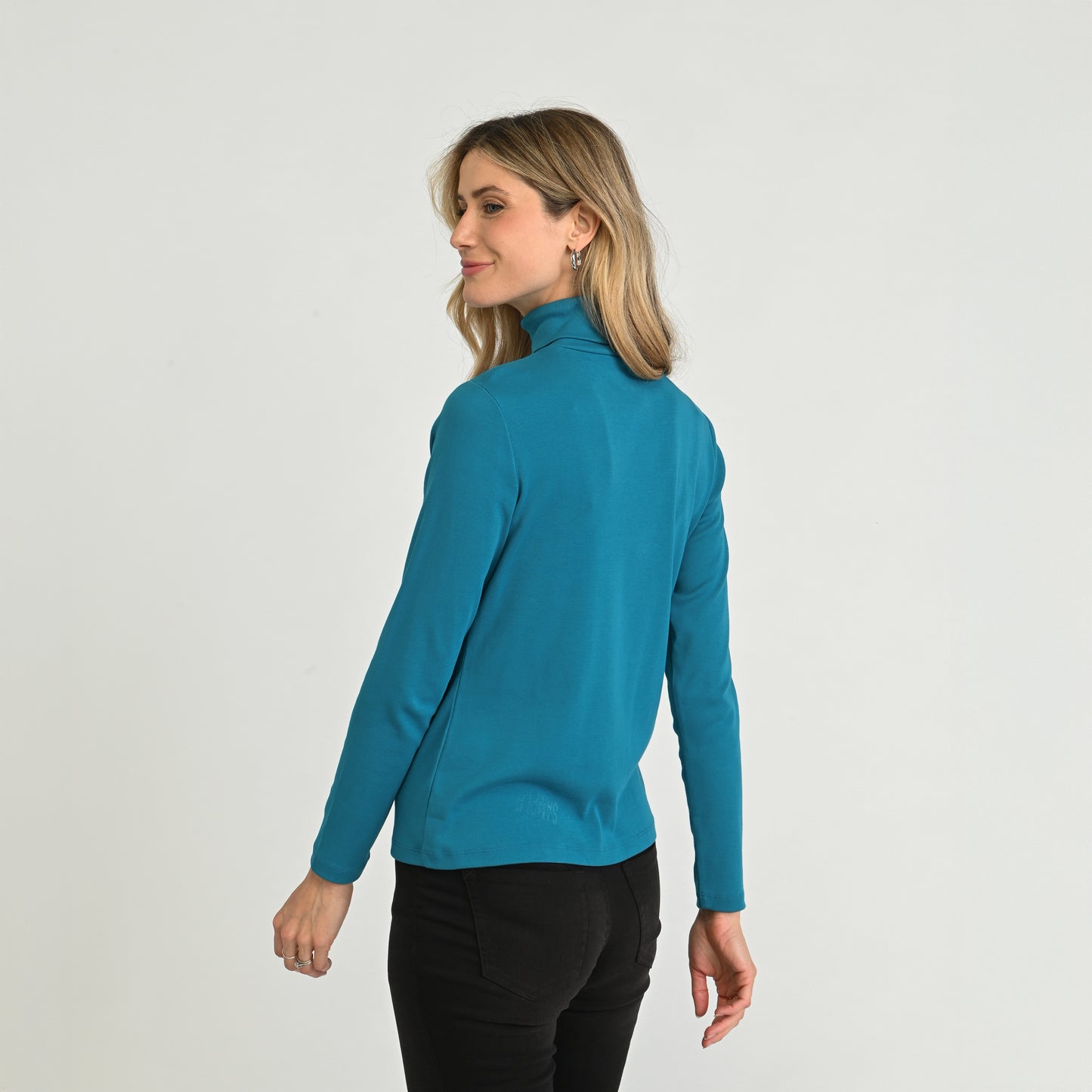 Illusion Teal Back Detail Missy