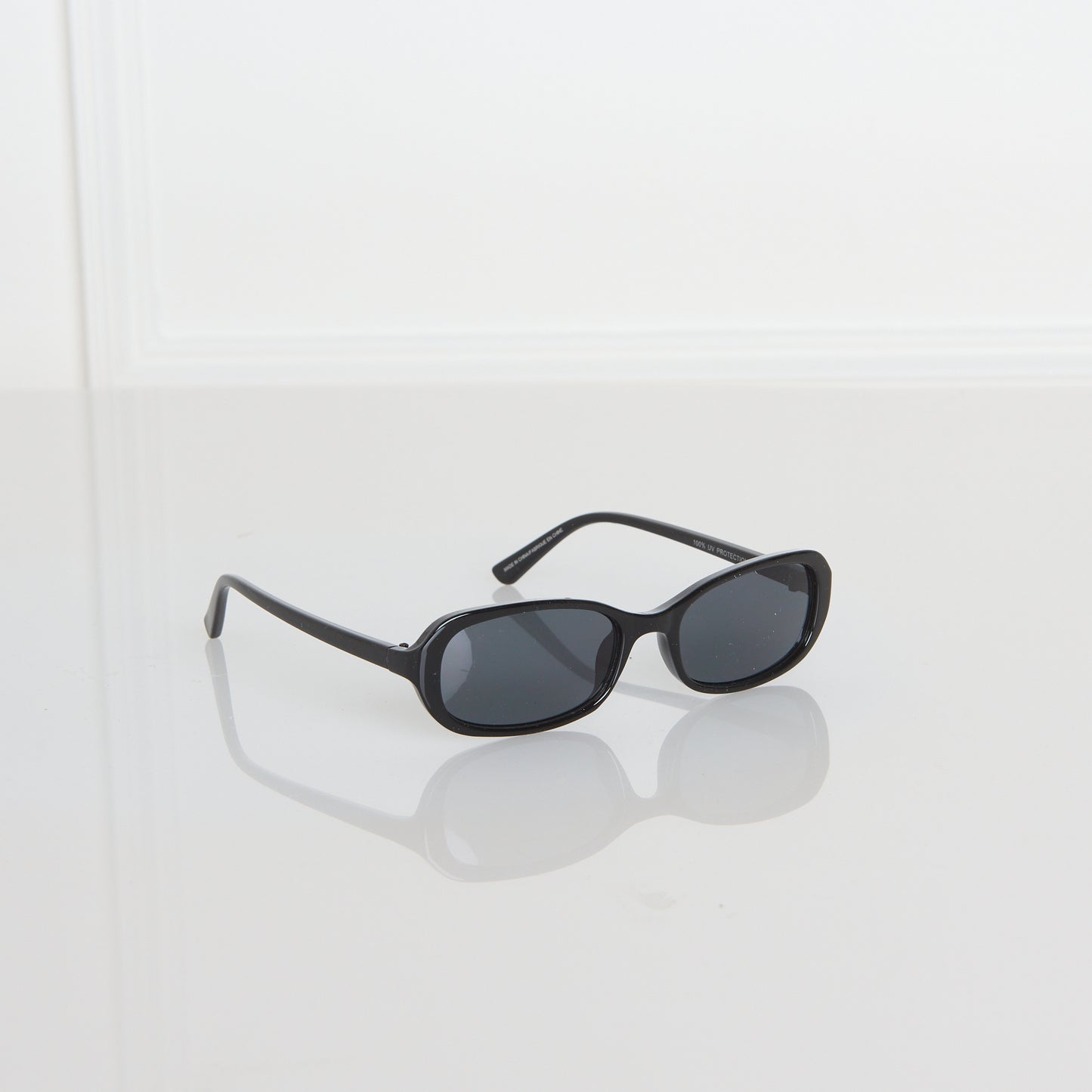 Black Detail