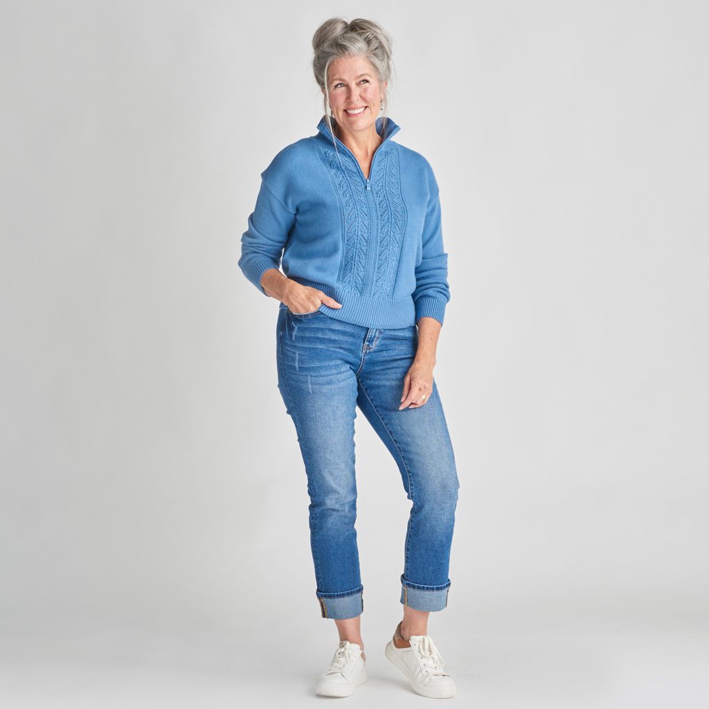 Coronet Blue Brand Photography Missy