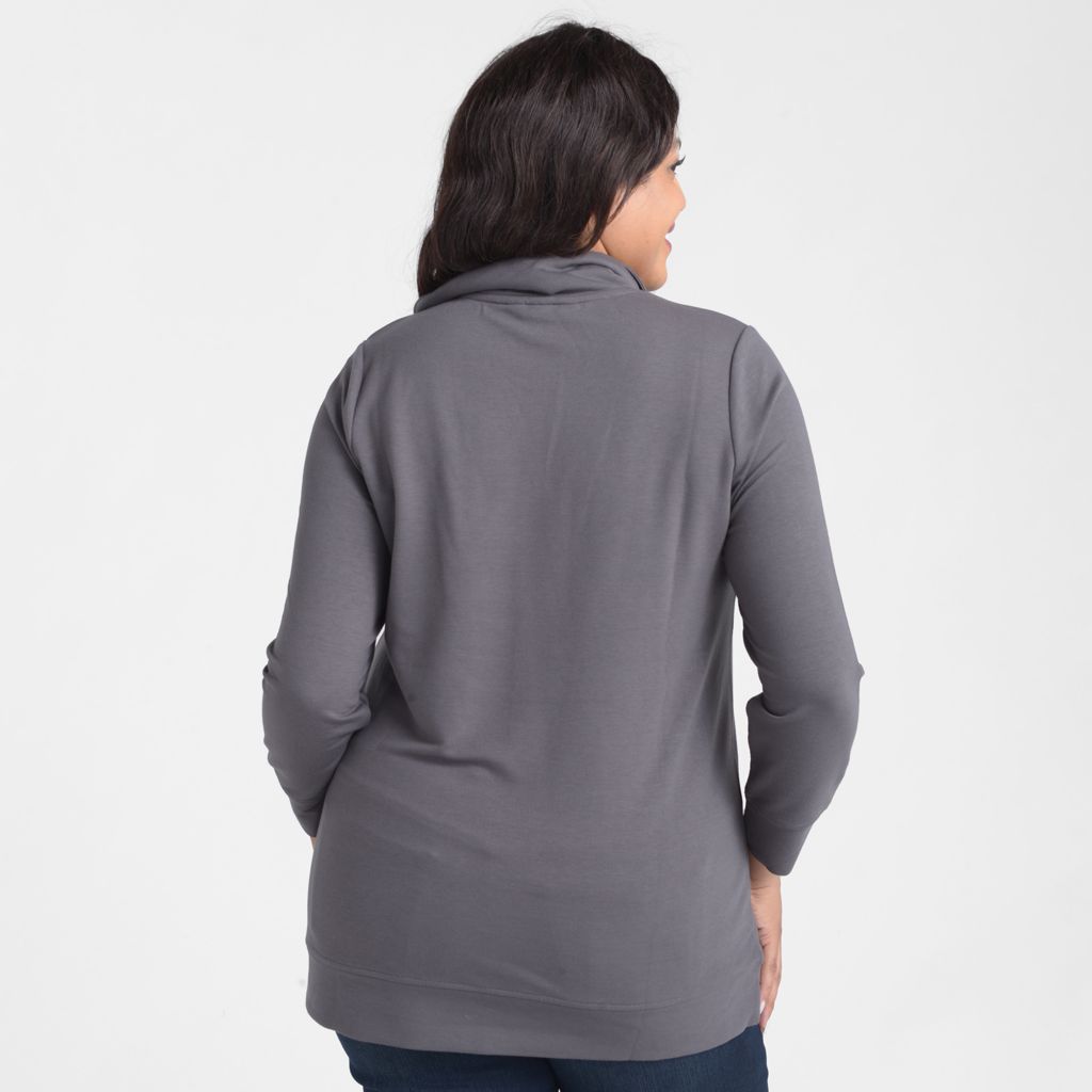 Magnet Back Detail Women