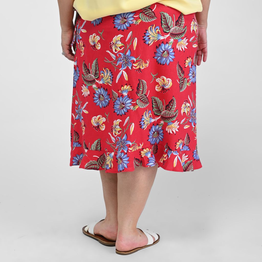 Red Geranium Back Detail Women