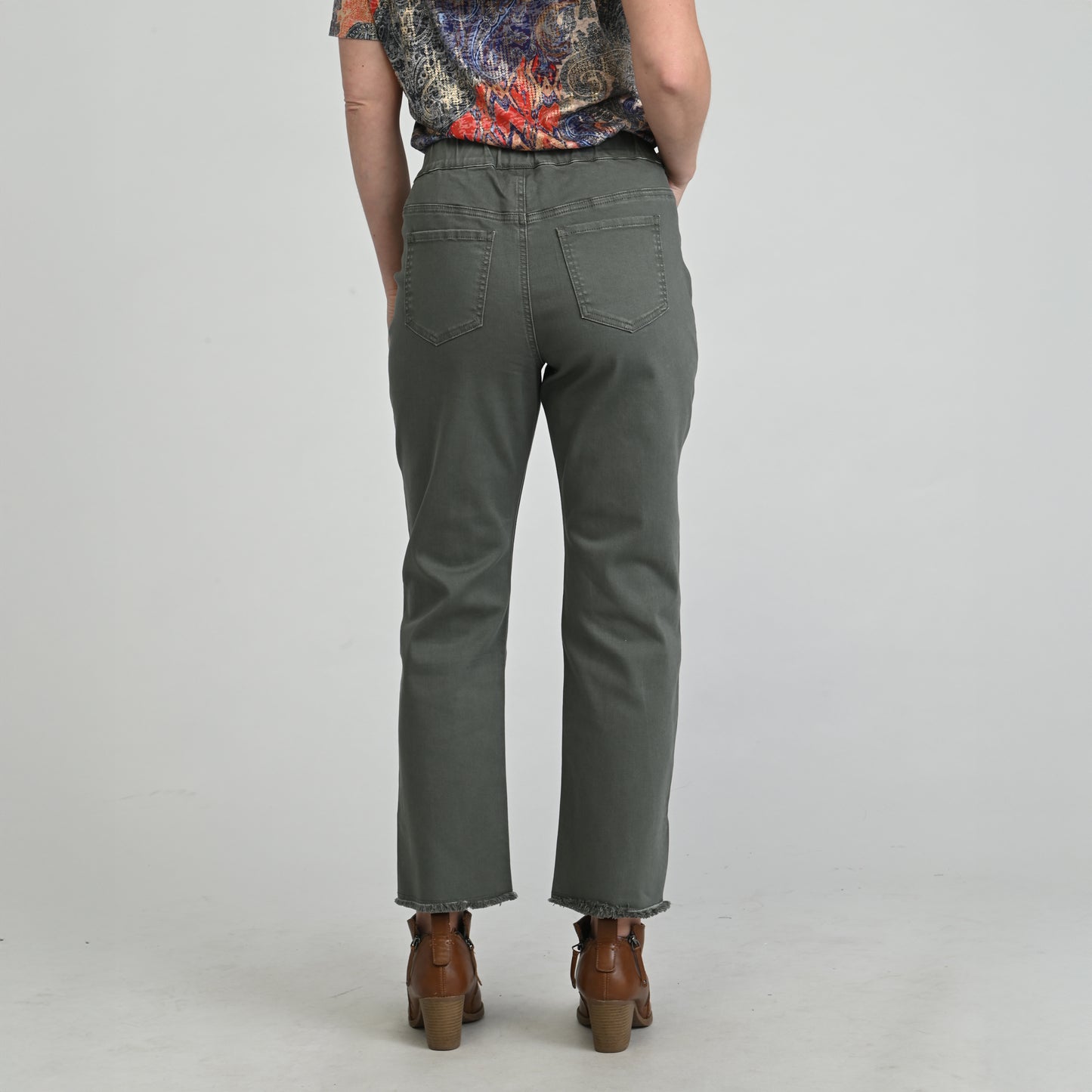 Laurel Wreath Back Detail Missy