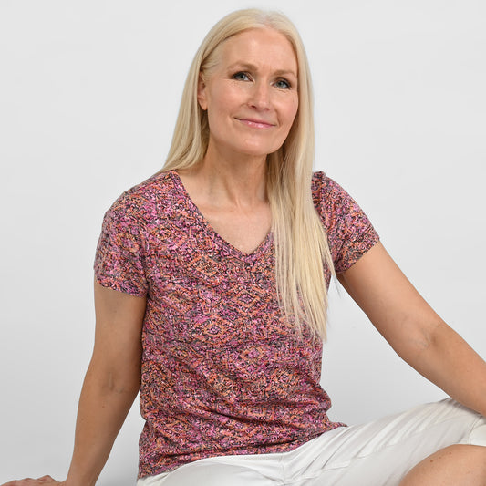 Festival Fuscia Front Detail Missy