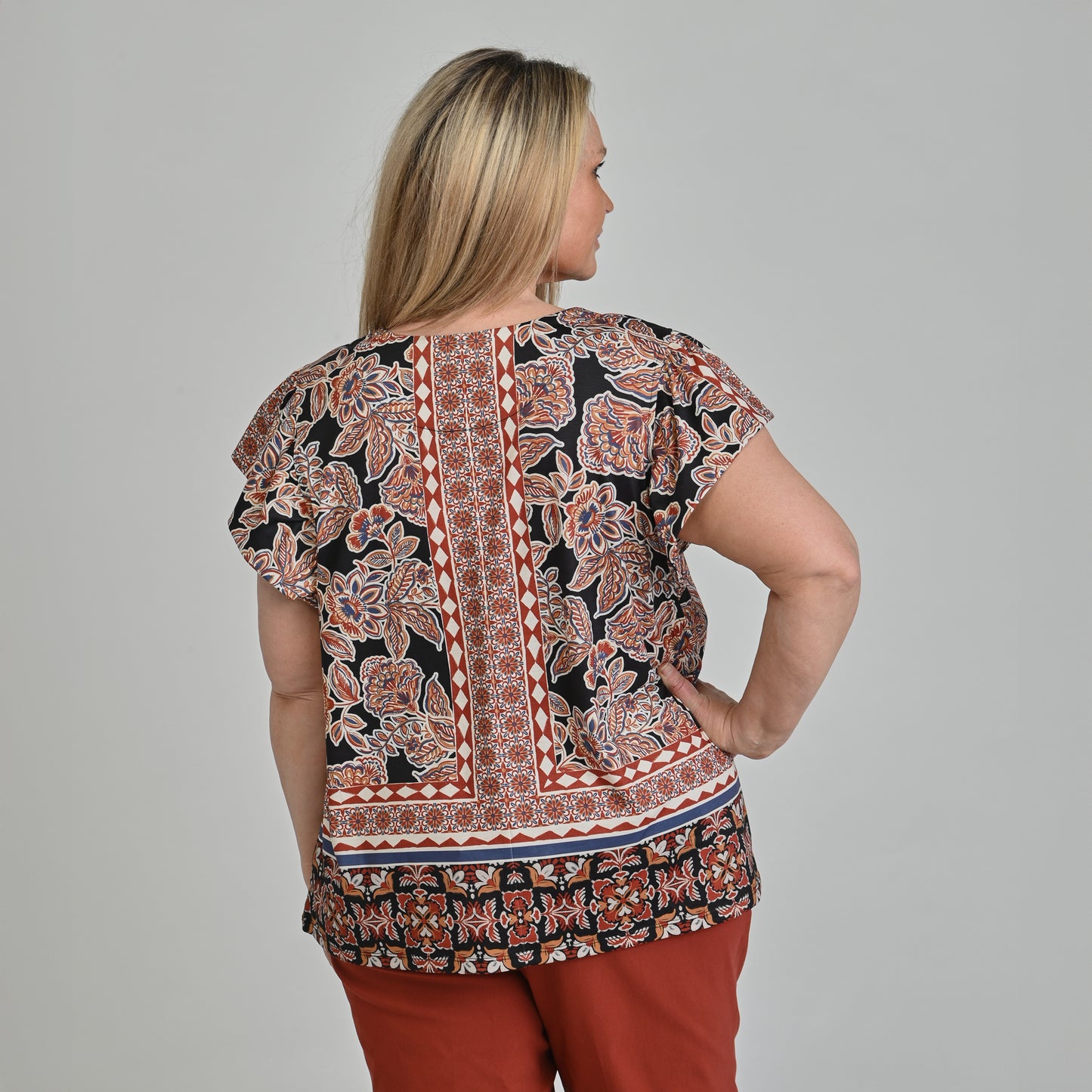 Black Back Detail Women