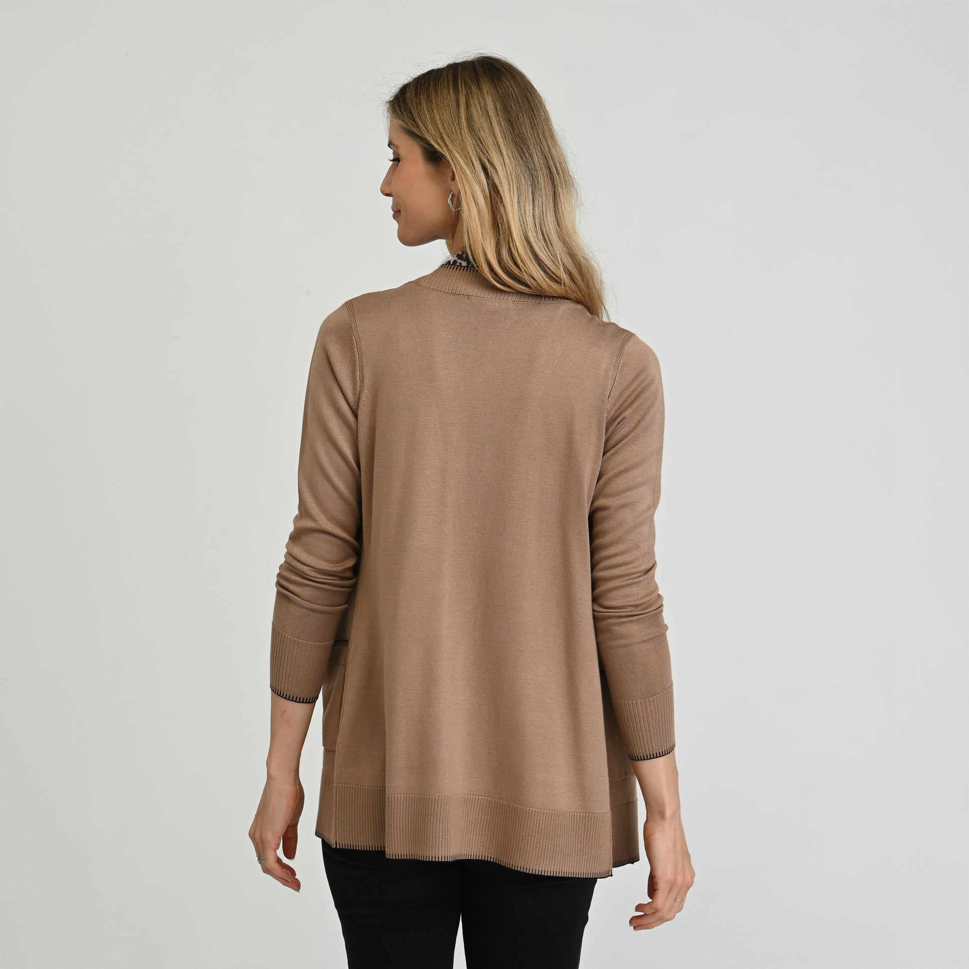Nomad Khaki Back Detail Missy