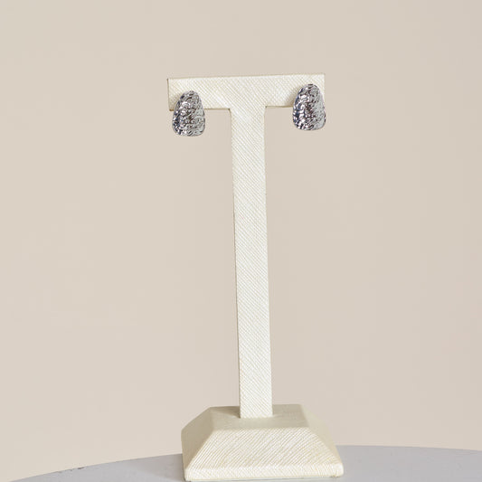 Silver Front Detail