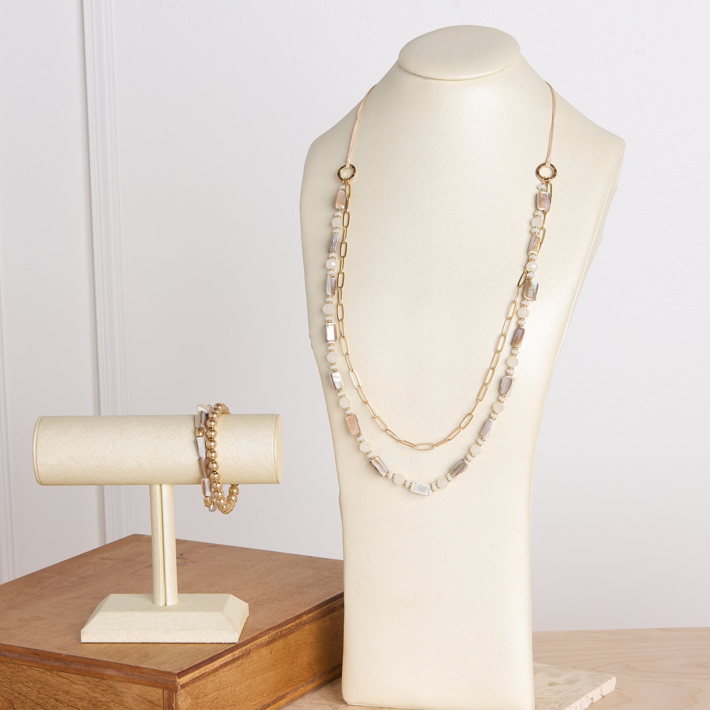 Neutral Set Detail