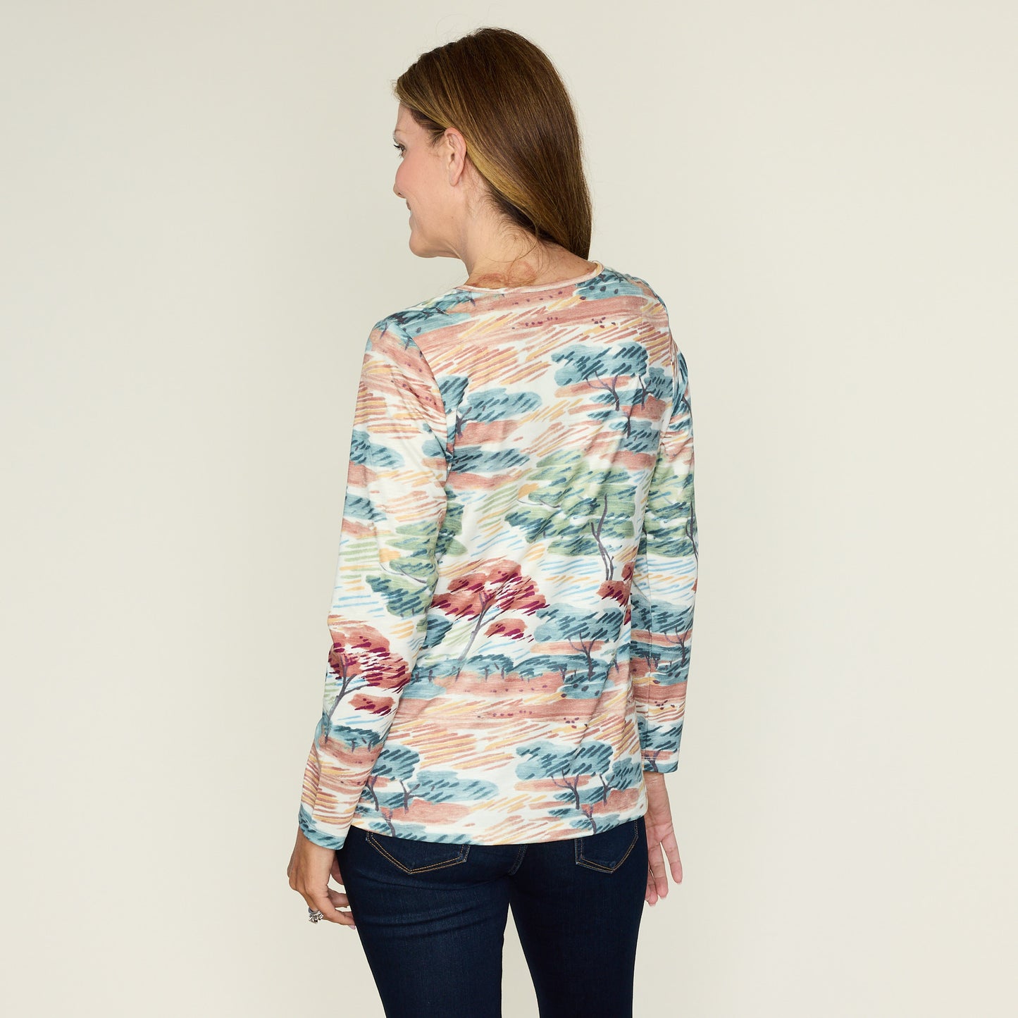 Antique White Back Detail Missy