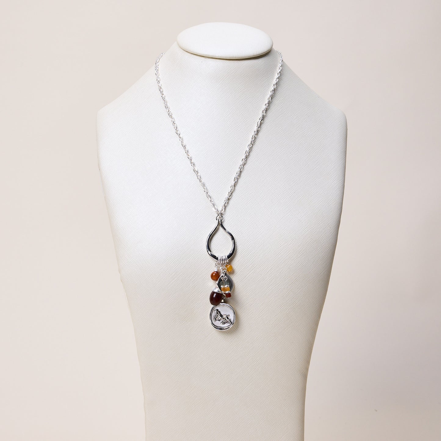 Short Rope Chain Dangle Necklace