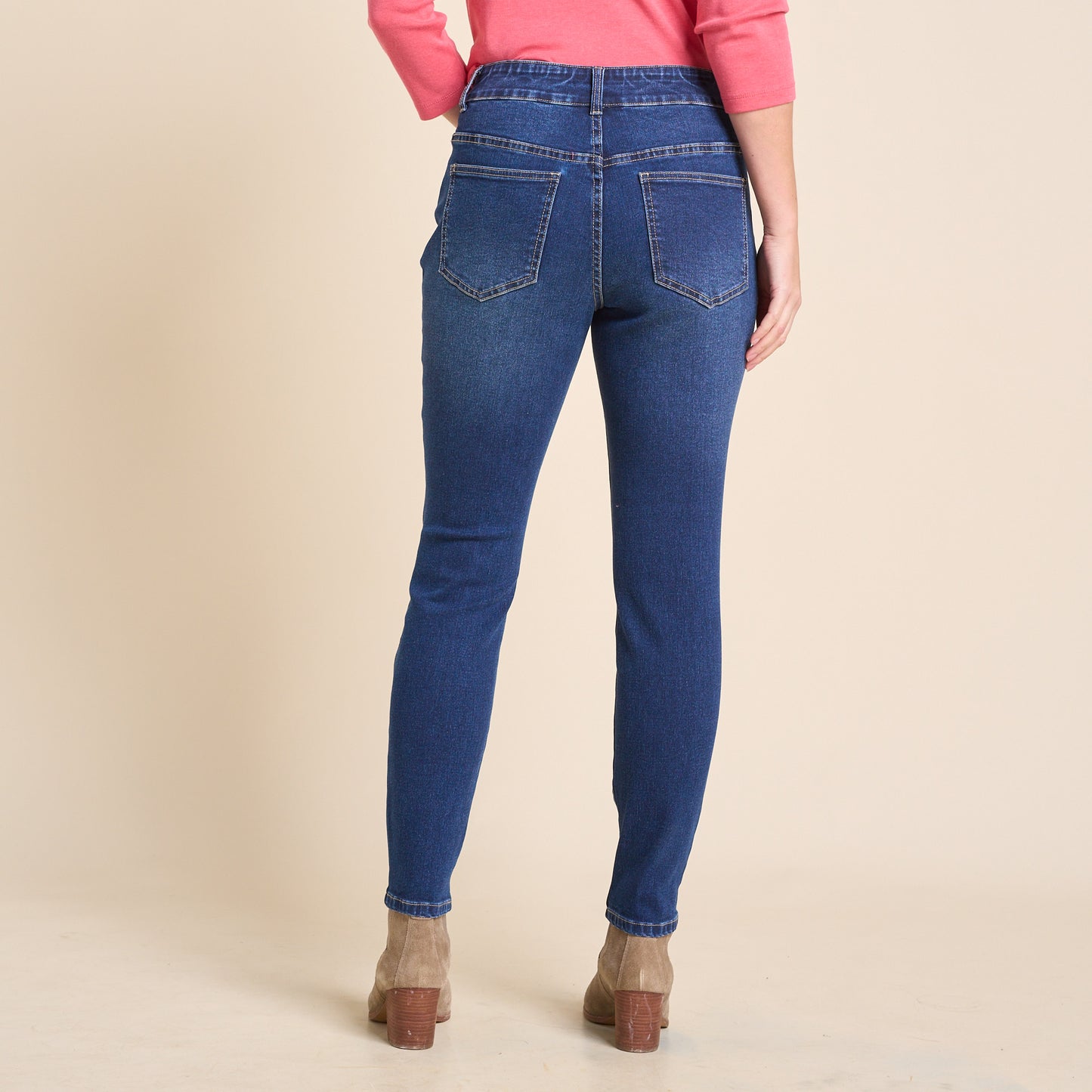 Dark Stonewash Back Detail Missy