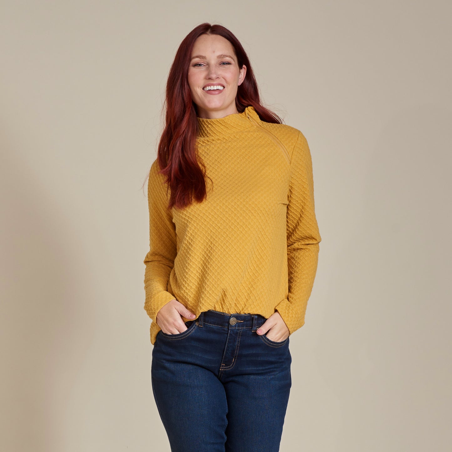 Amber Gold Front Detail Missy
