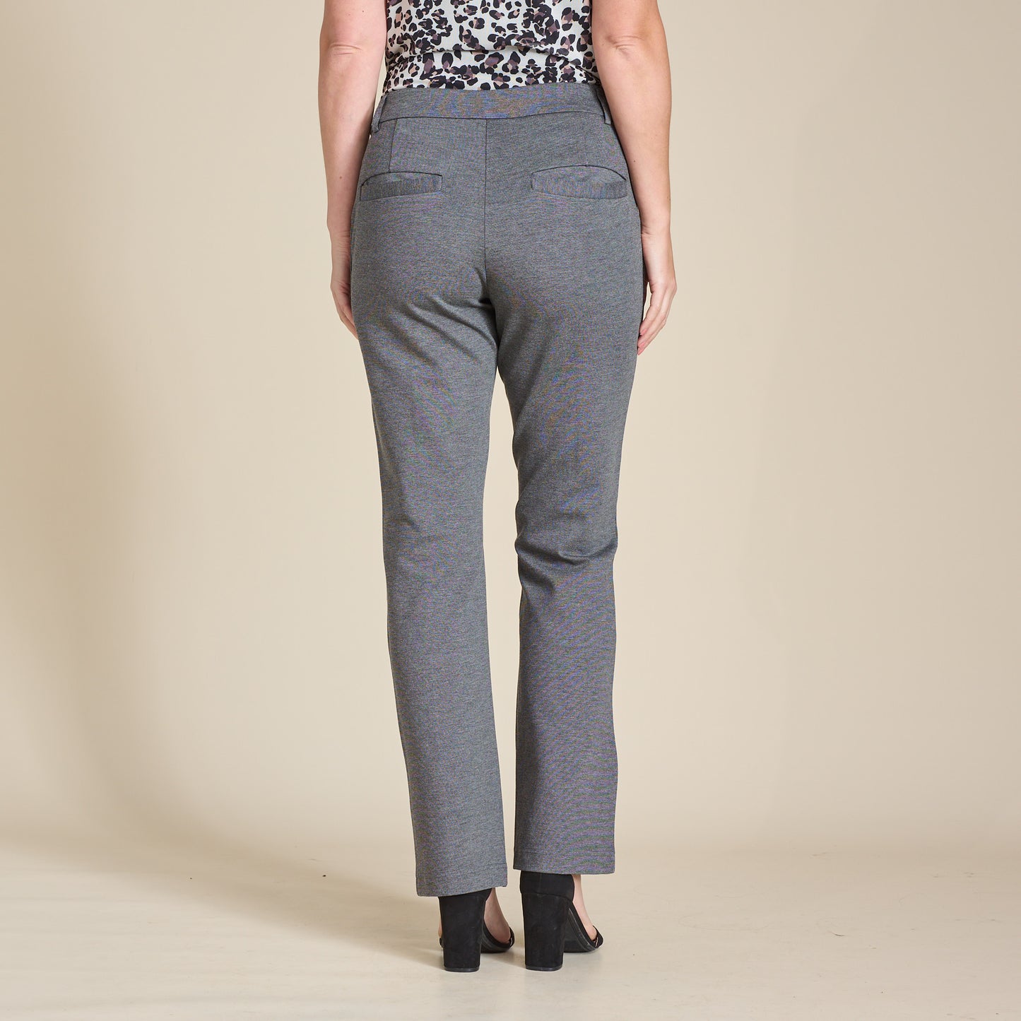Grey Back Detail Missy