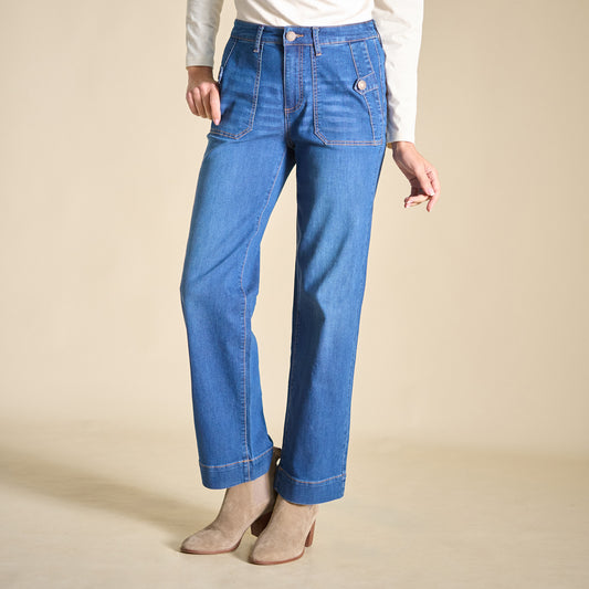 Medium Wash Front Detail Missy