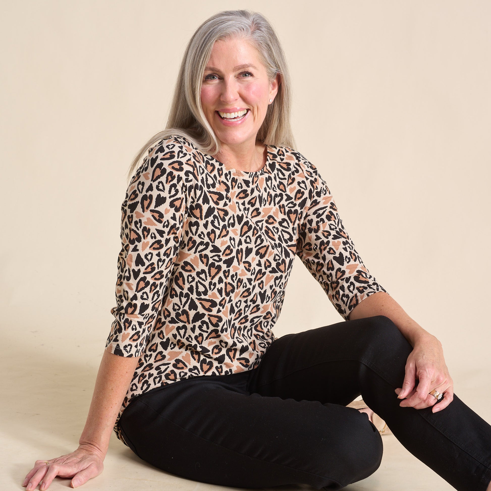 Black Front Detail Missy