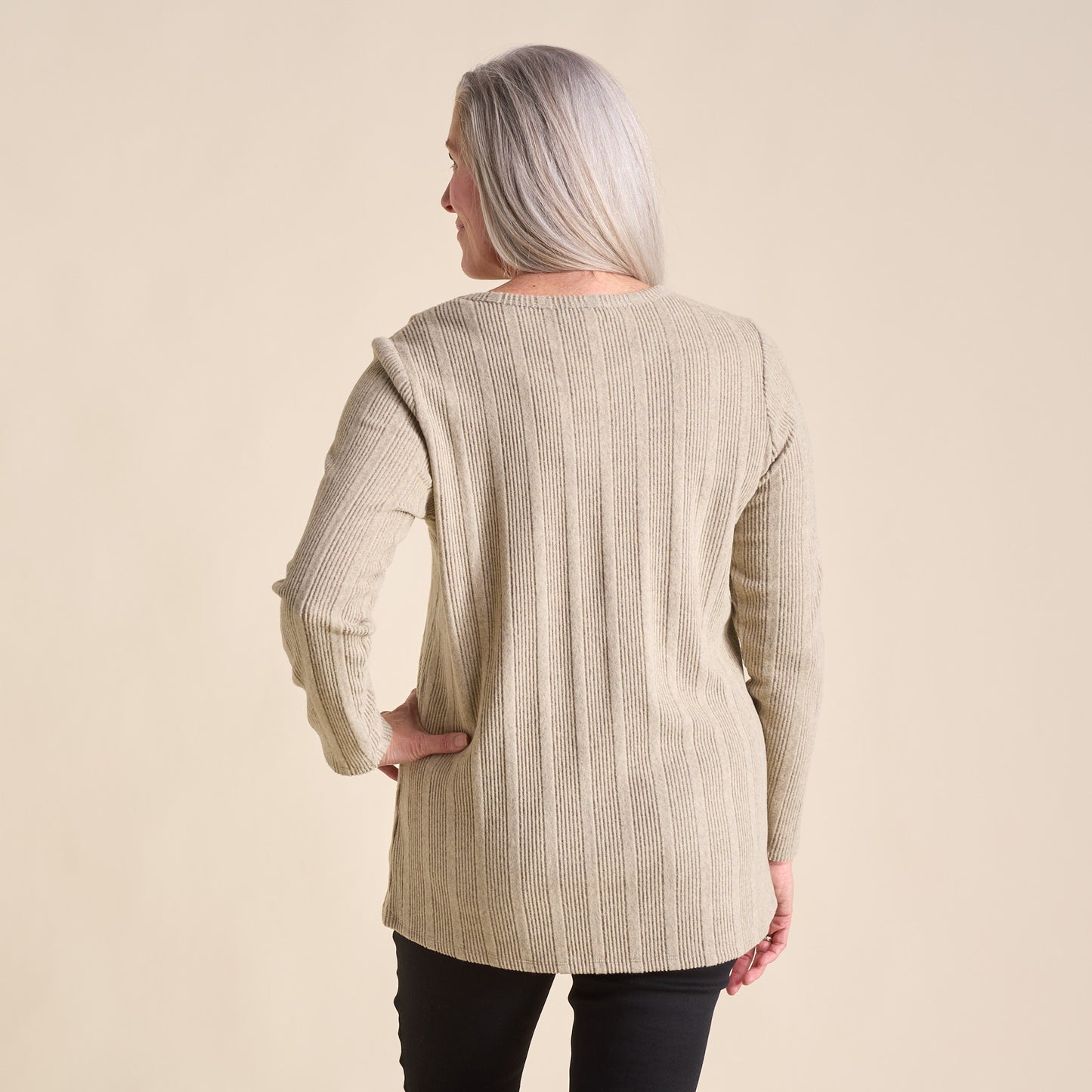 Oatmeal Back Detail Missy