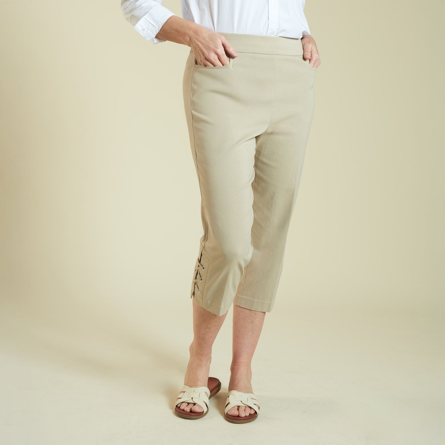 Desert Khaki Front Detail Missy