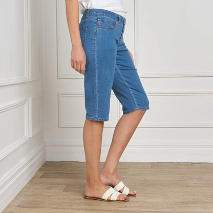 Medium Stonewash Side Detail Missy