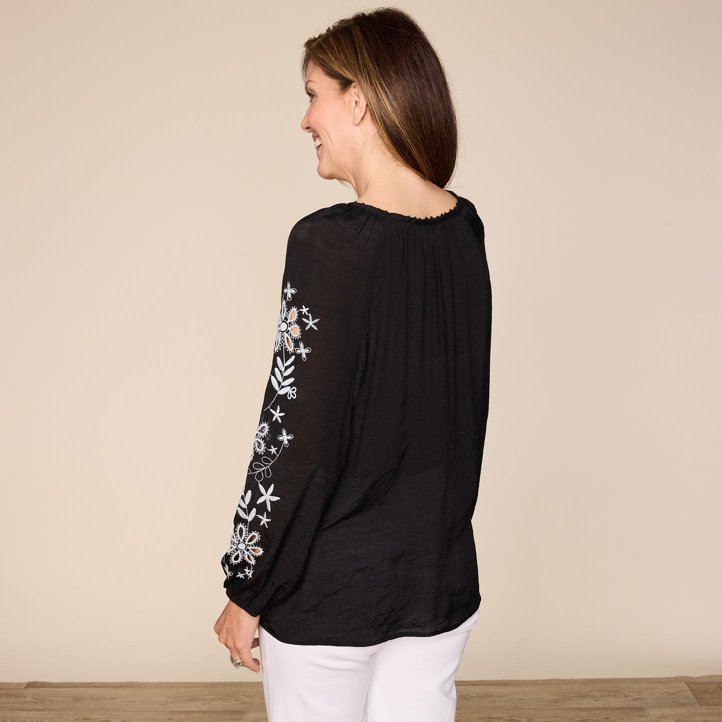 Black Back Detail Missy
