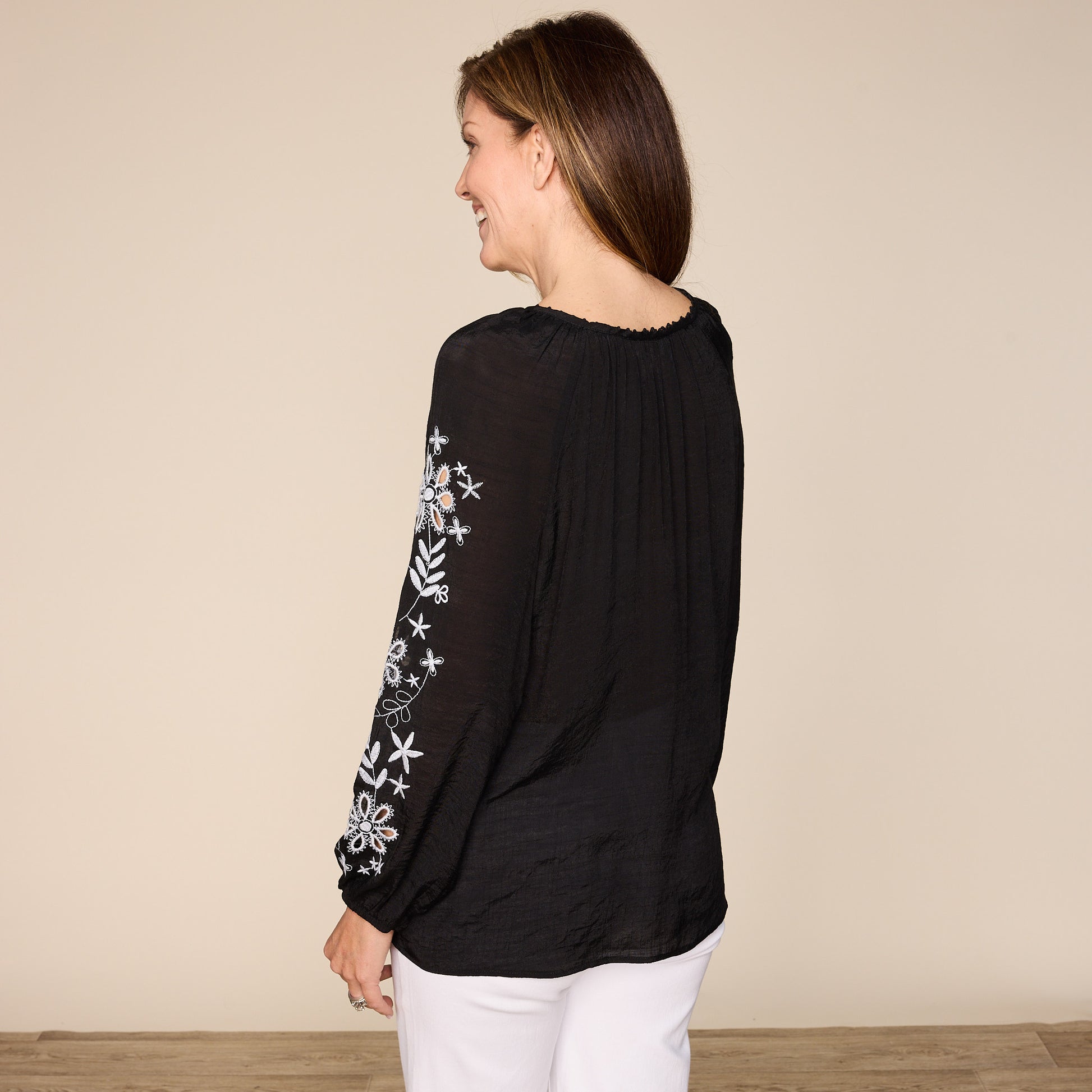 Black Back Detail Missy