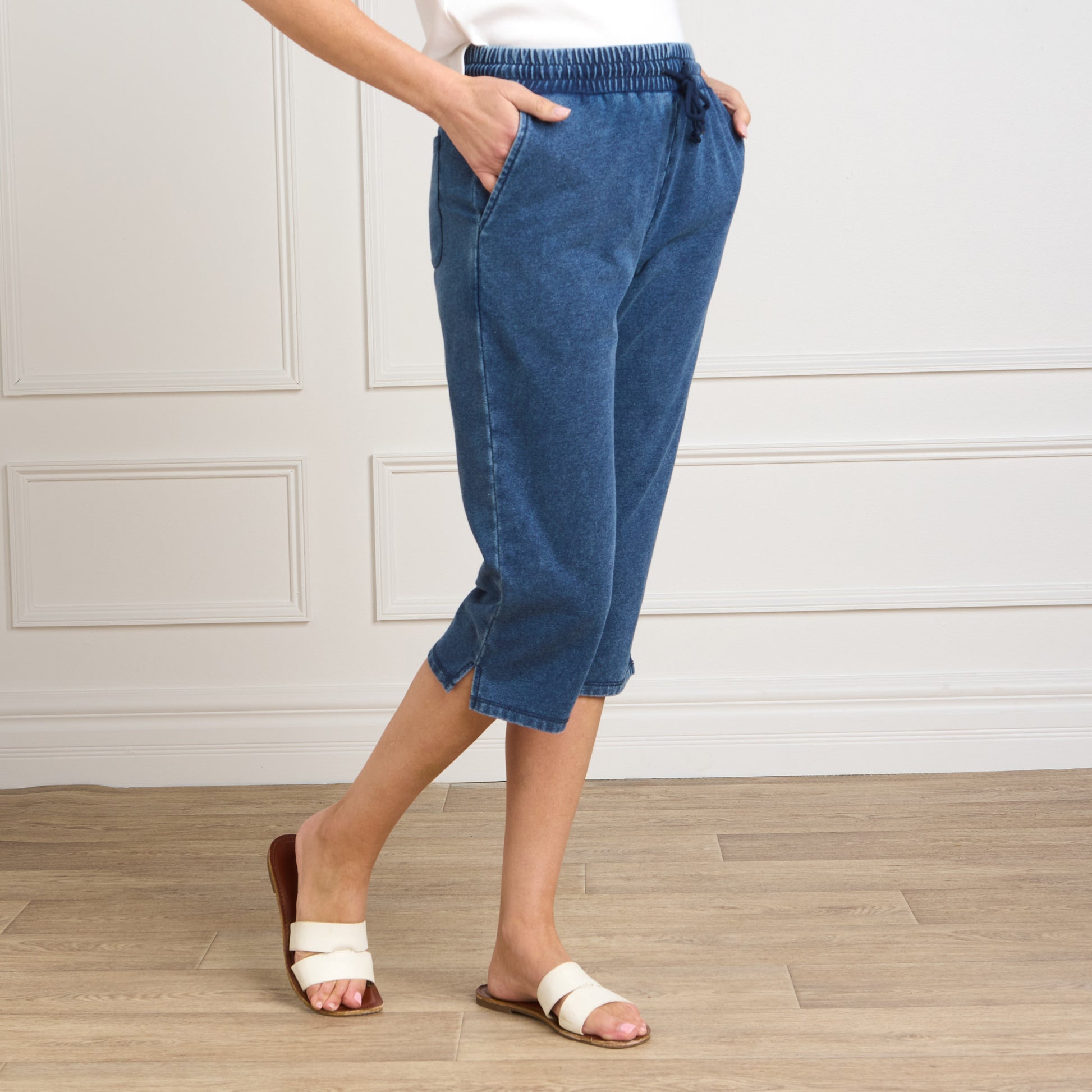 Medium Stonewash Side Detail Missy