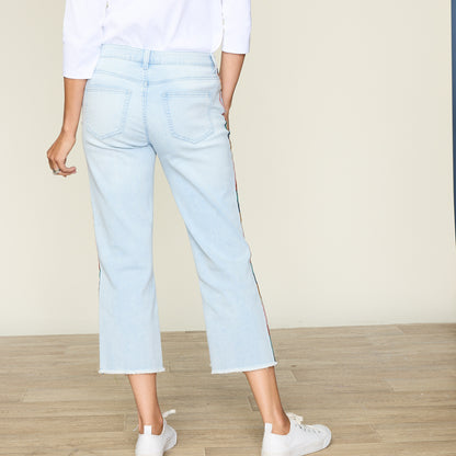 Light Stonewash Back Detail Missy