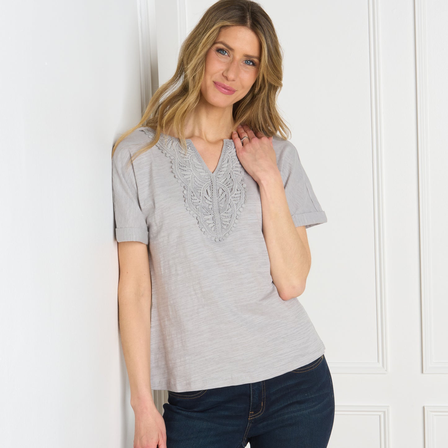 Alloy Front Detail Missy