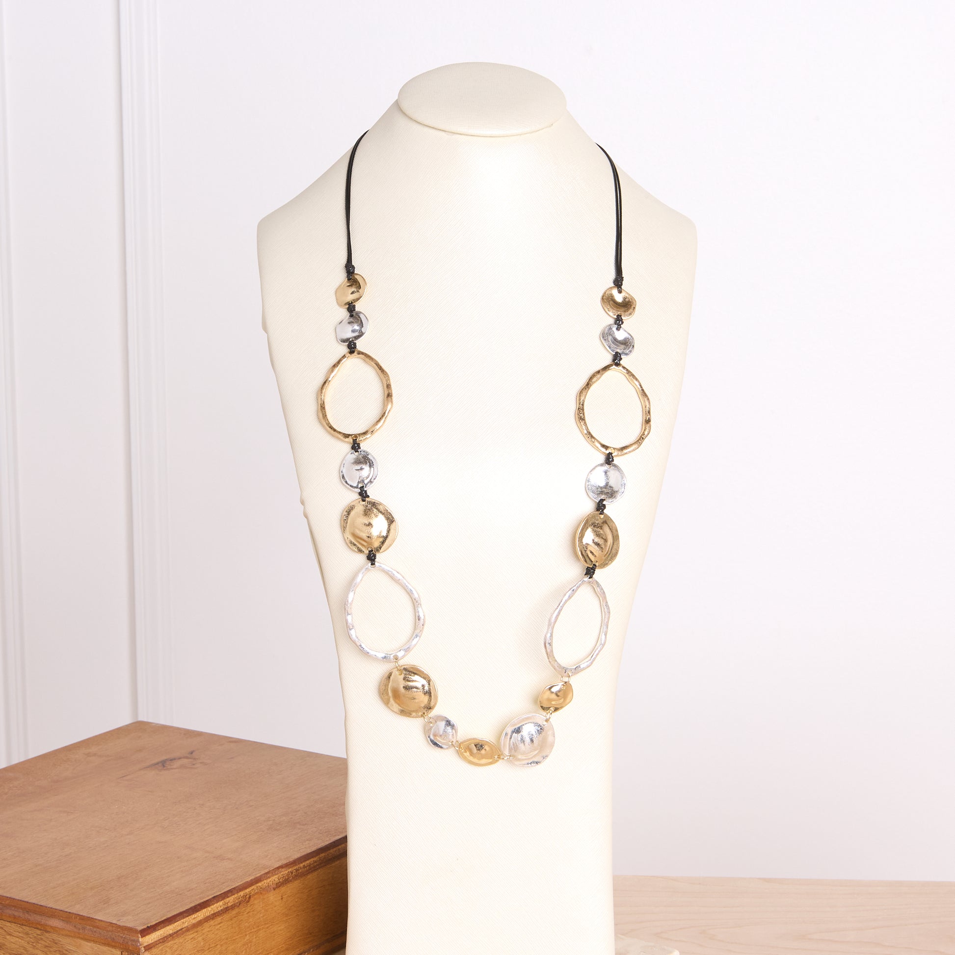 Mixed Metals Detail