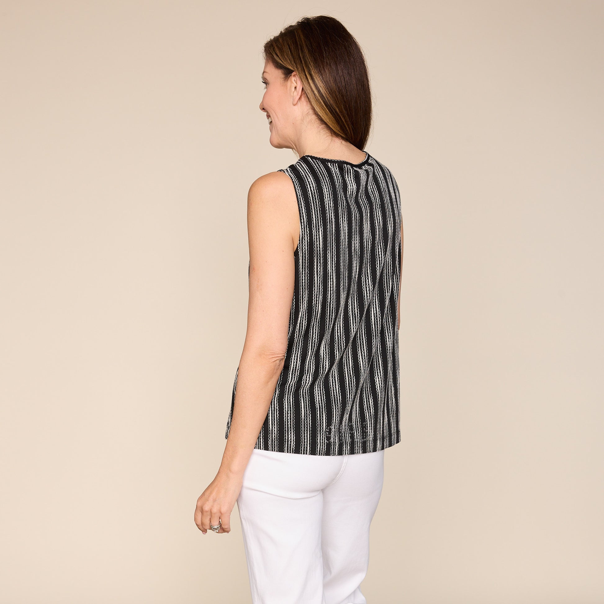 Black Back Detail Missy