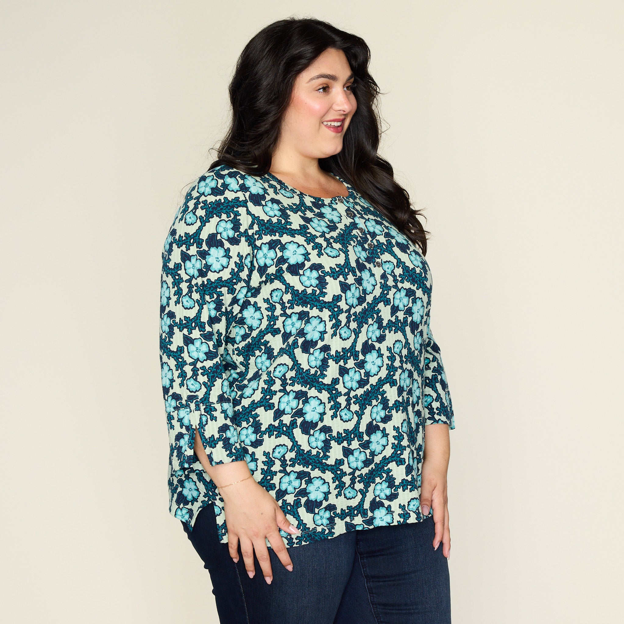Floral Print Seersucker Henley Tee – Christopher & Banks