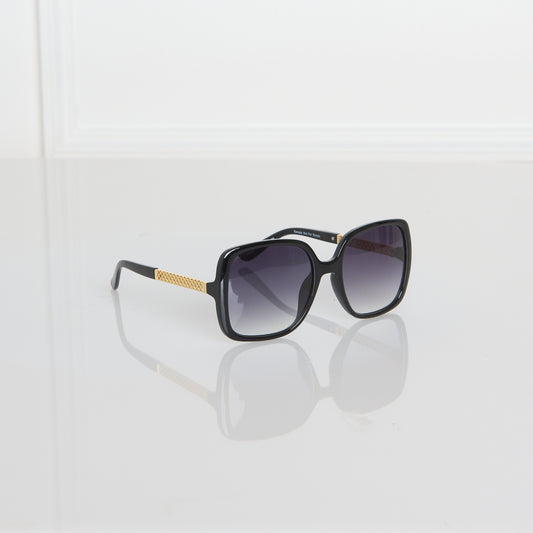 Black Detail
