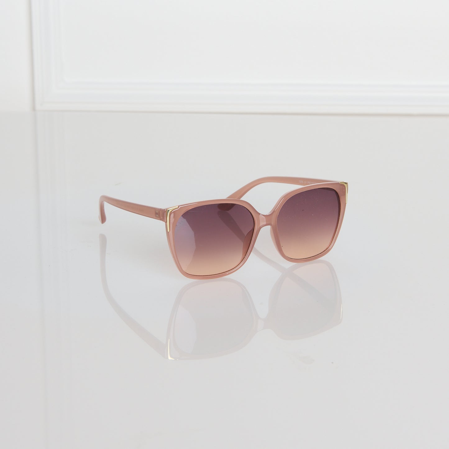 Blush Detail