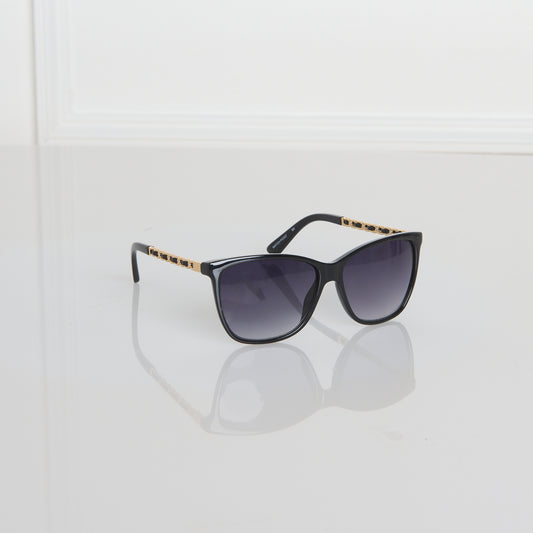 Black Detail