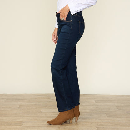 Dark Stonewash Side Detail Missy