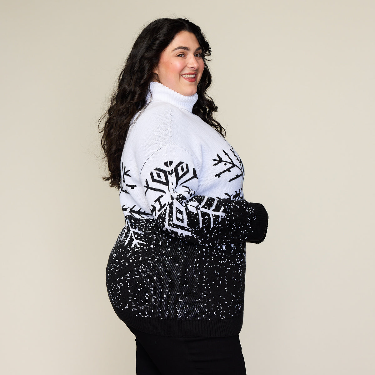 Black and White Side Detail Women