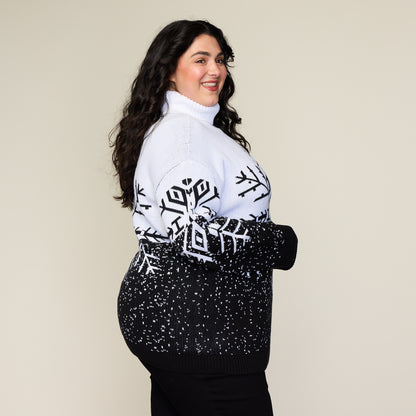 Black and White Side Detail Women