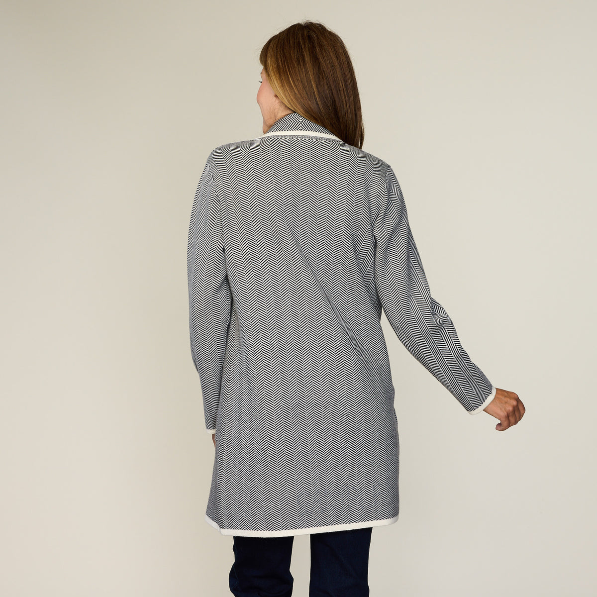 Black and White Back Detail Missy