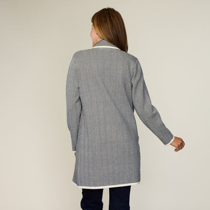 Black and White Back Detail Missy