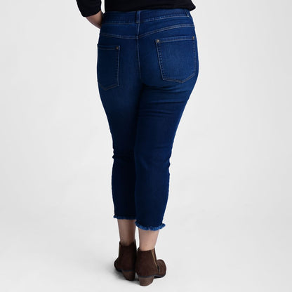 Signature Slimming Frayed Cuff Ankle Jean