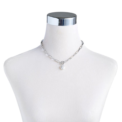 Paperclip Chain Pearl Closure Necklace