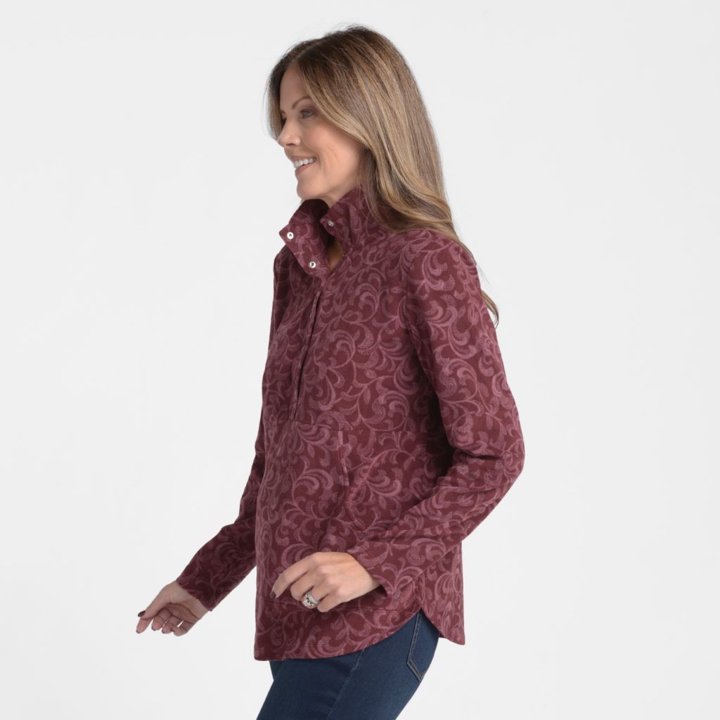Relaxed Restyled Swirl Printed Brushed Fleece Top