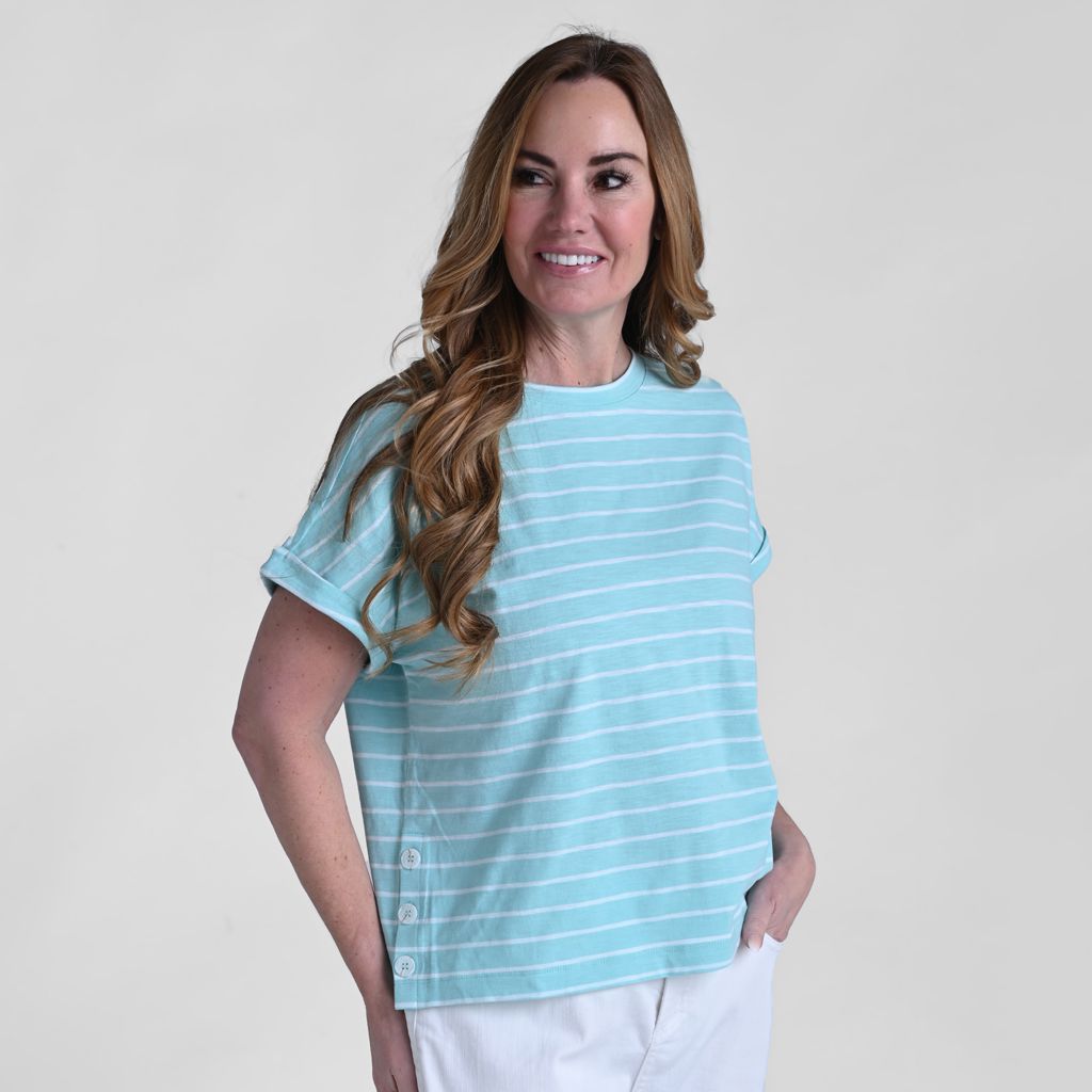 Button Hem Short Sleeve Tee