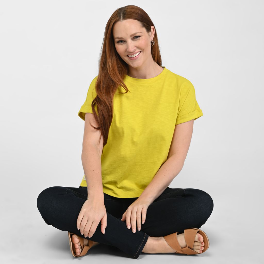 Button Hem Short Sleeve Tee