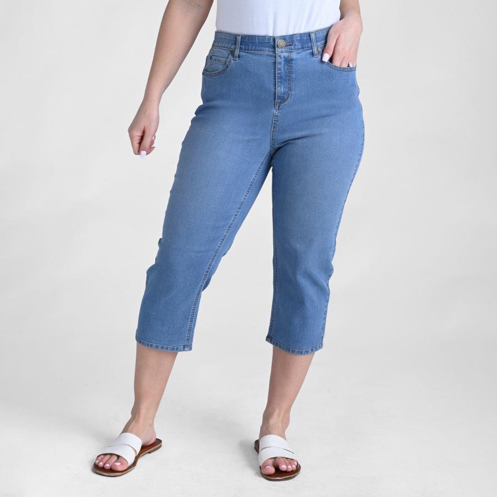Everyday Denim Relaxed Fit Capri
