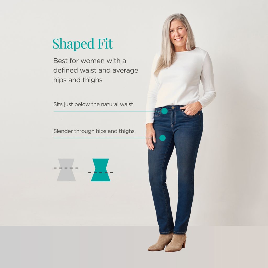 Signature Slimming Shaped Fit Bermuda