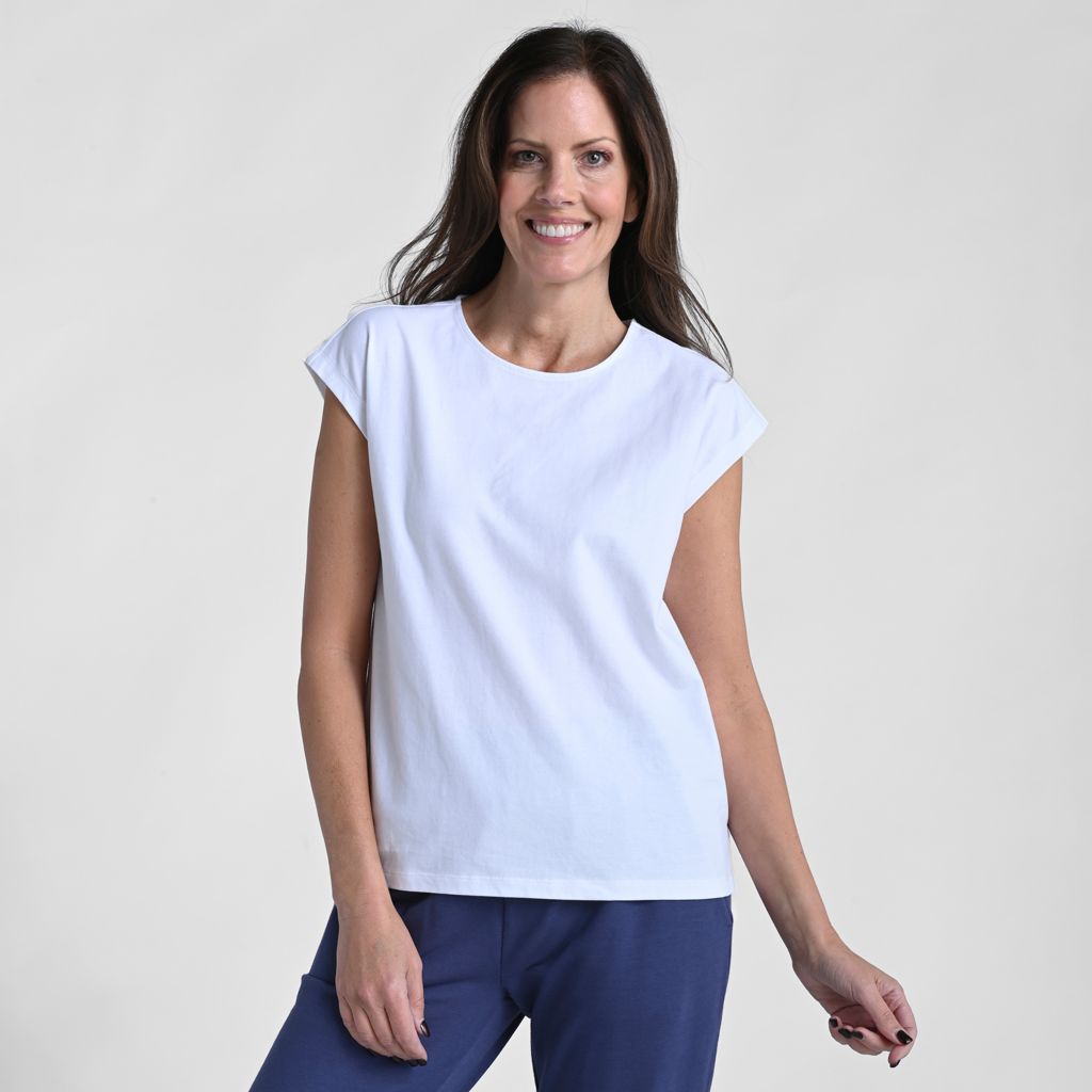 Relaxed Restyled Step Hem Tee