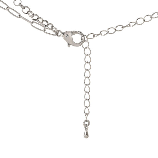 Silver Clasp Detail