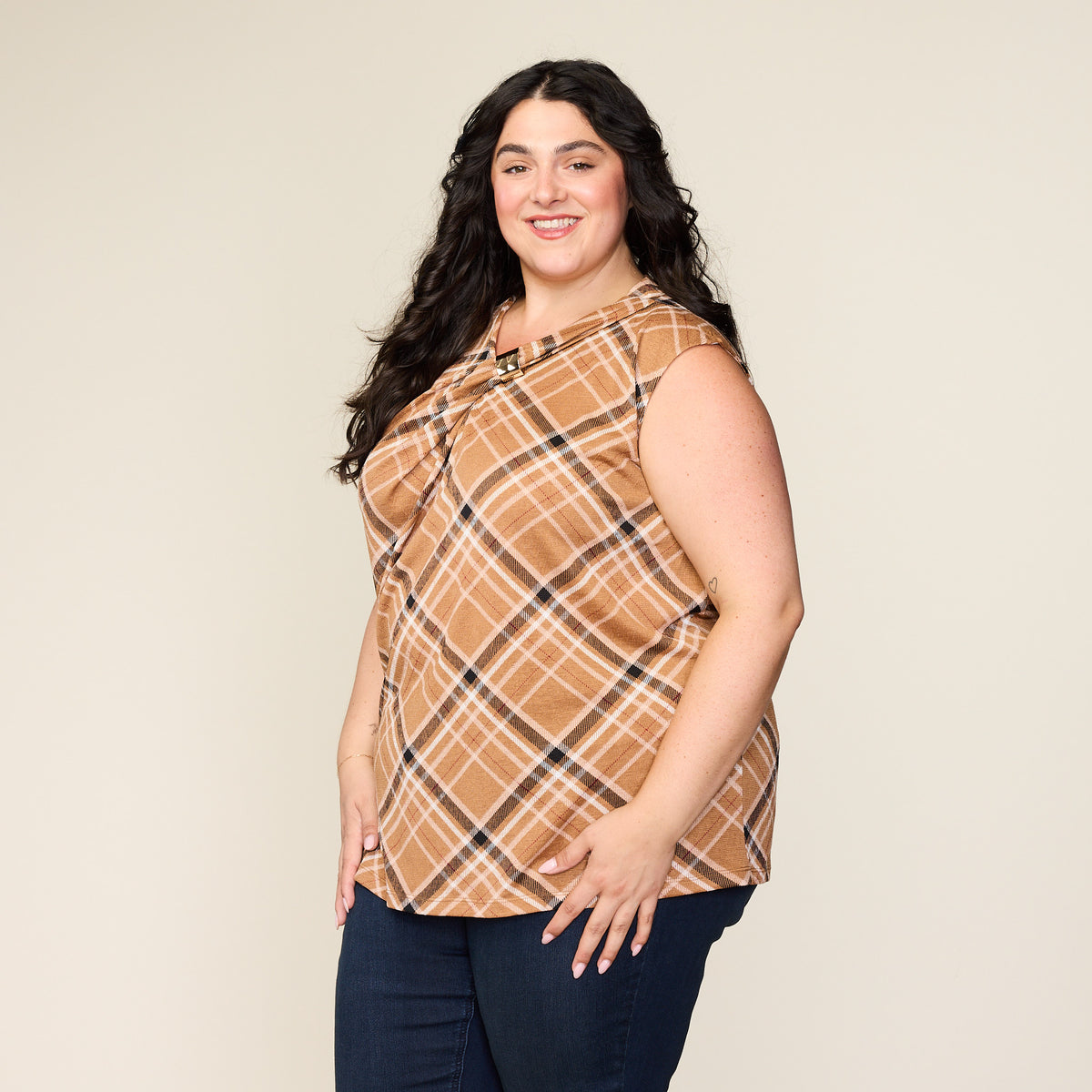 Cinnamon Swirl Side Detail Women