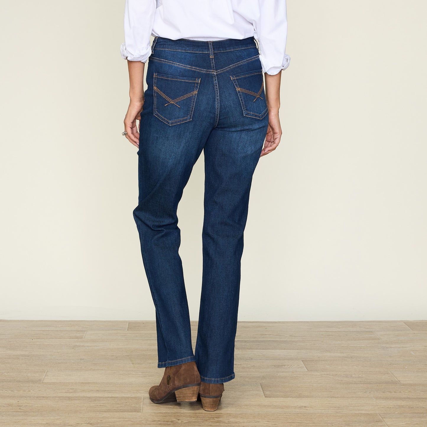Dark Stonewash Back Detail Missy